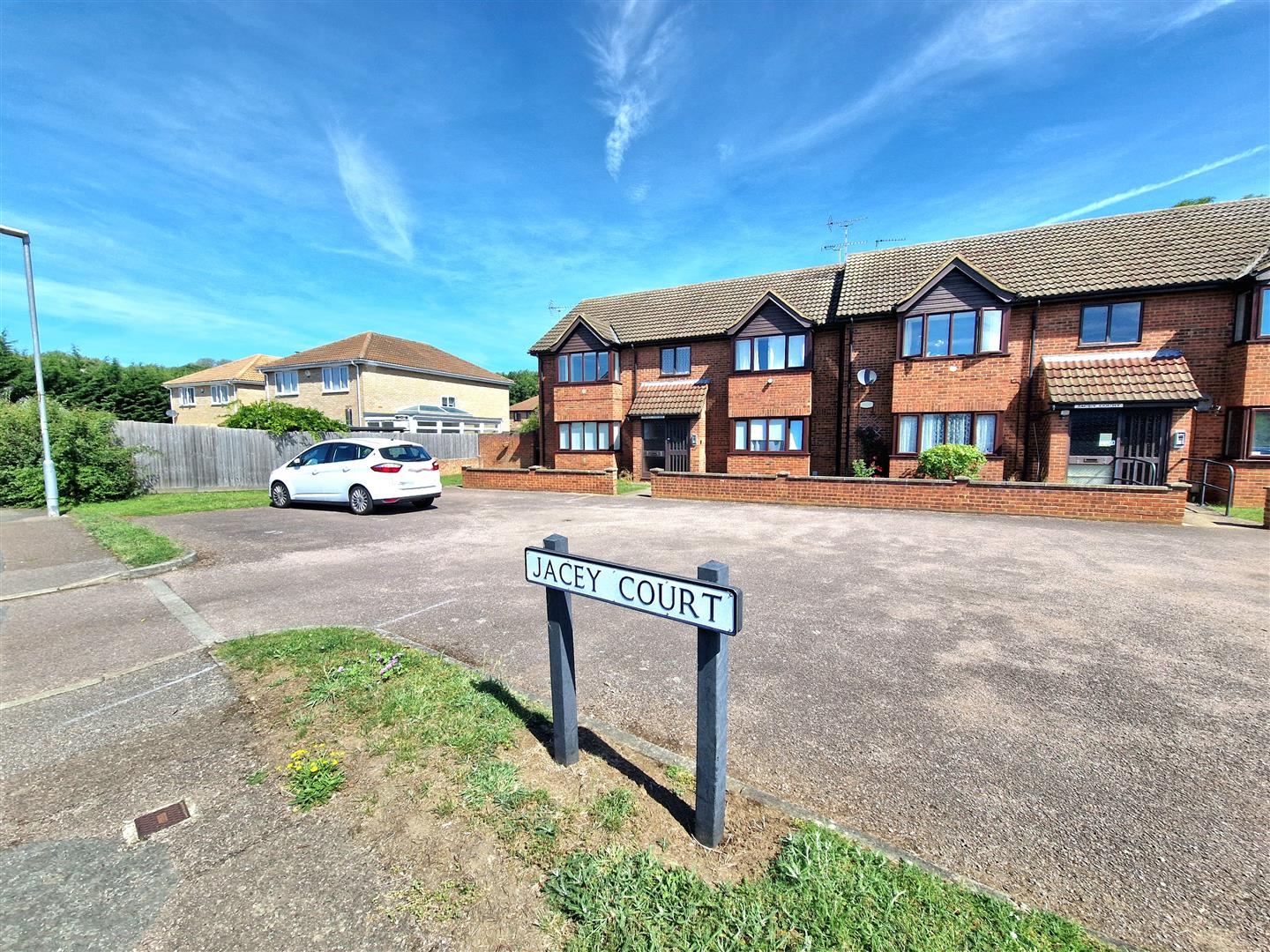198 Hillgrounds Road, Kempston, Beds